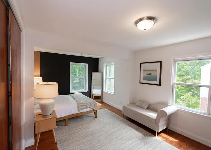 Takoma Park Home ~ 6 Mi To The National Mall!